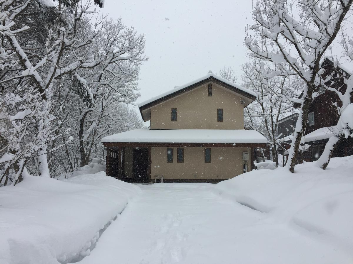 Shirokuma Lodge Hakuba Exteriér fotografie